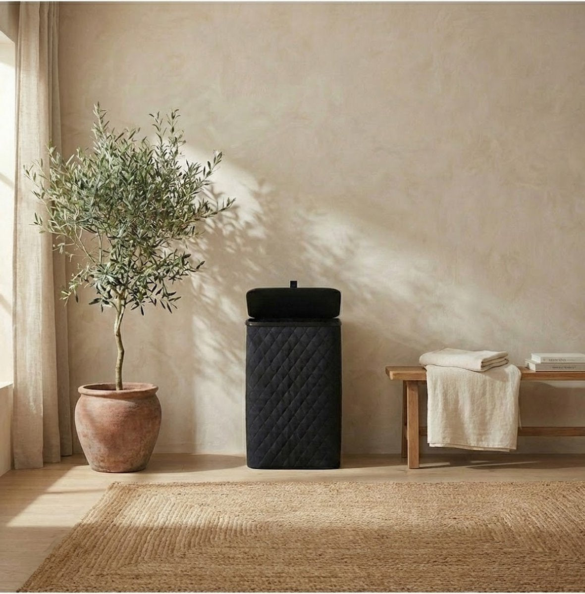 MAZAZU Wasmand met Deksel - Diamond Stitch - 100 Liter - Uitneembare Binnenzak - Bamboe Frame - Zwart - Opvouwbare Wasbox - 44x33x69 cm