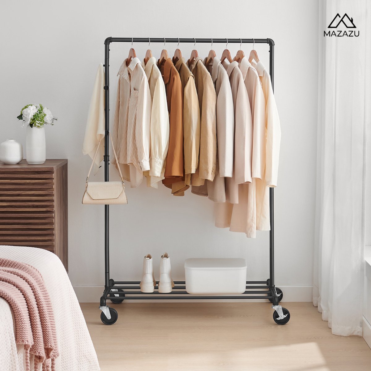 MAZAZU industrieel kledingrek Gio zwart 100 cm in de slaapkamer