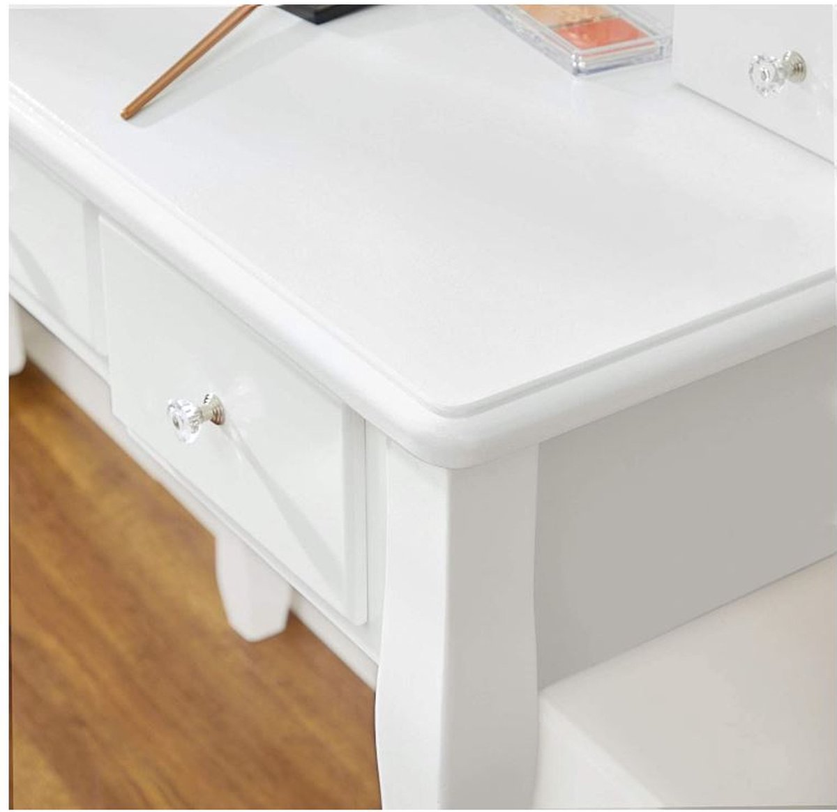 MAZAZU Witte Kaptafelset Thalia