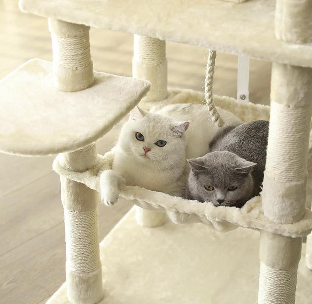 MAZAZU Kattenkrabpaal Beige Astrael