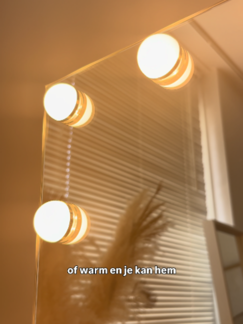 TikTok van @omniexa: Goed licht + je favoriete muziek